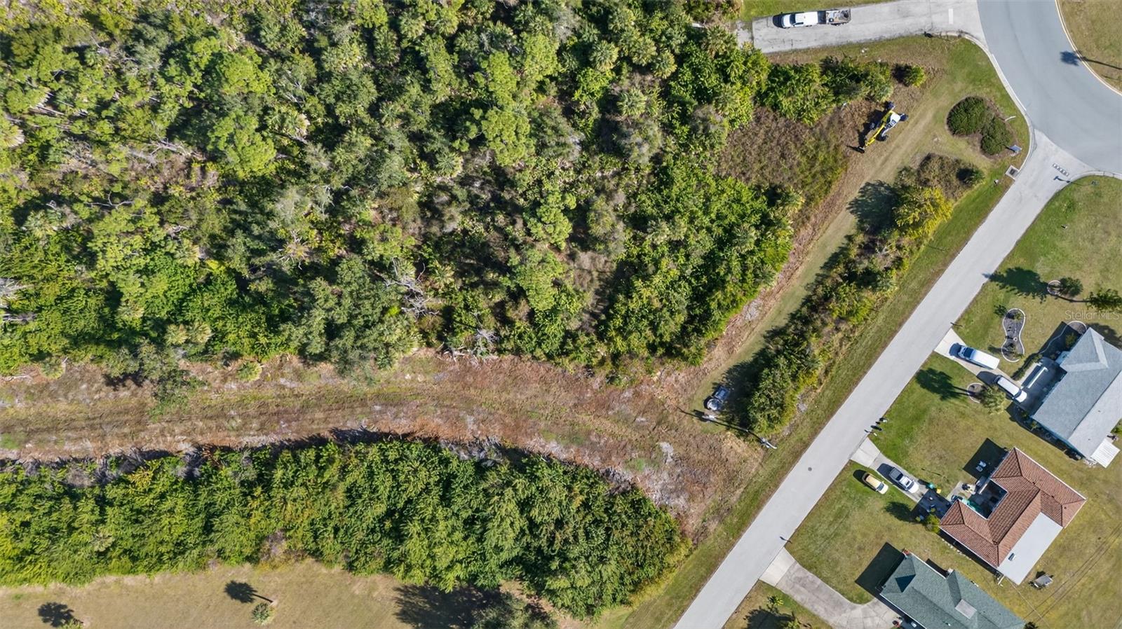 ROTONDA SHORES - Land