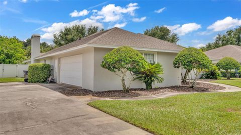 A home in LAKELAND