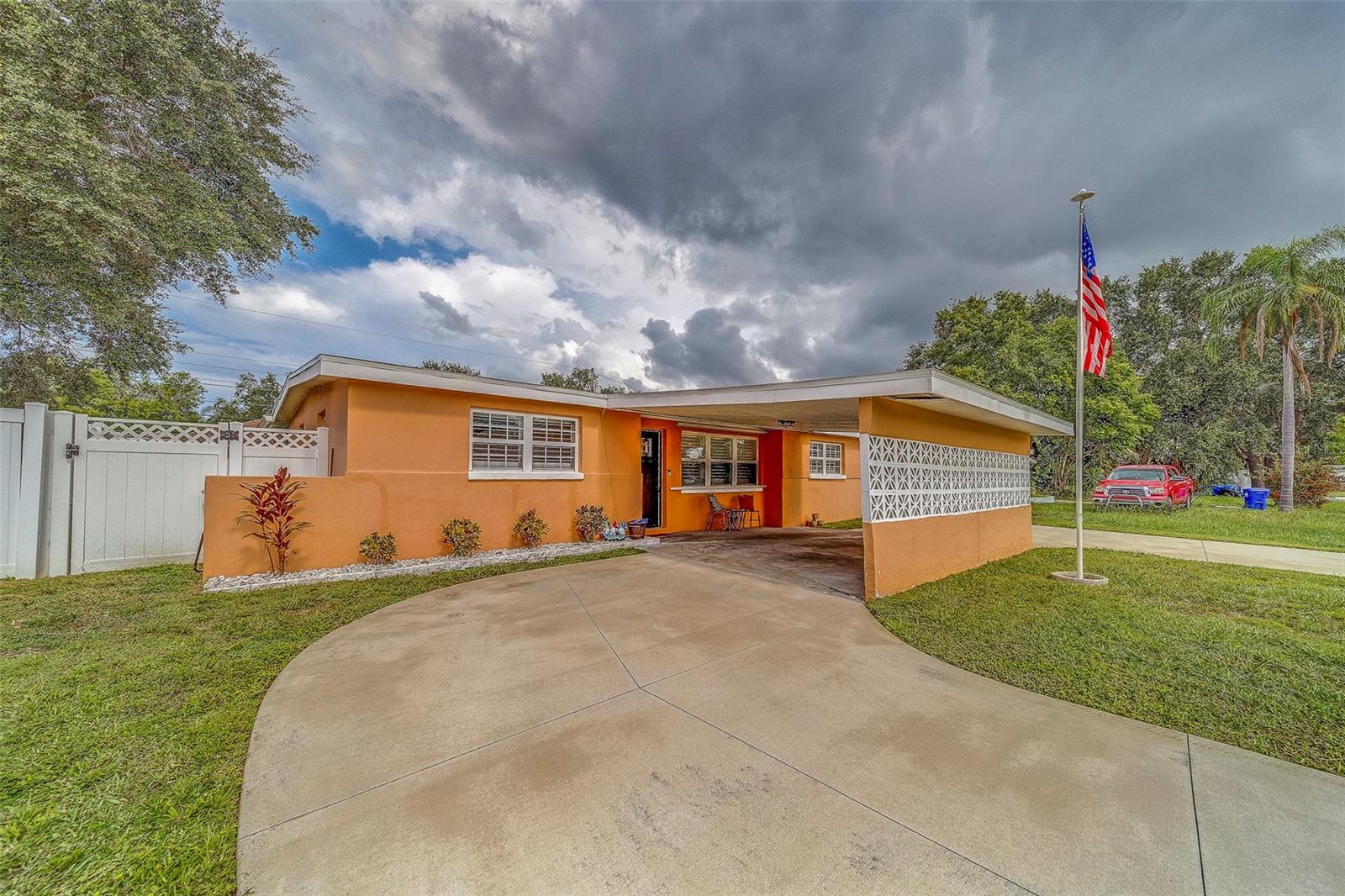 Beautiful 3-Bedroom, 2-Bath Home with Large Pool in Seminole, FL
Welcome to this charming, move-in-ready home in the desirable non-flood zone of Seminole, Florida! This home features a large private pool, perfect for enjoying the Florida sunshine. The home has been extensively updated with a new roof (2024), HVAC system (2017), upgraded electrical, and a new pool pump (2023).
Additional highlights include double-pane windows and custom hurricane protection, offering energy efficiency and peace of mind during storm season.
Inside, you'll find vinyl flooring throughout, providing a clean, low-maintenance finish. The elegant plantation shutters add a touch of class, while the turf and pavers around the pool area create a beautiful and easy-care outdoor living space.
A carport offers convenient covered parking and additional storage.
Whether you're looking to relax by the pool or entertain in style, this home is move-in ready and waiting for you!