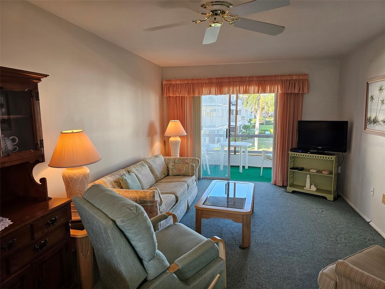 THE FOURTH BAYSHORE - Residential Lease