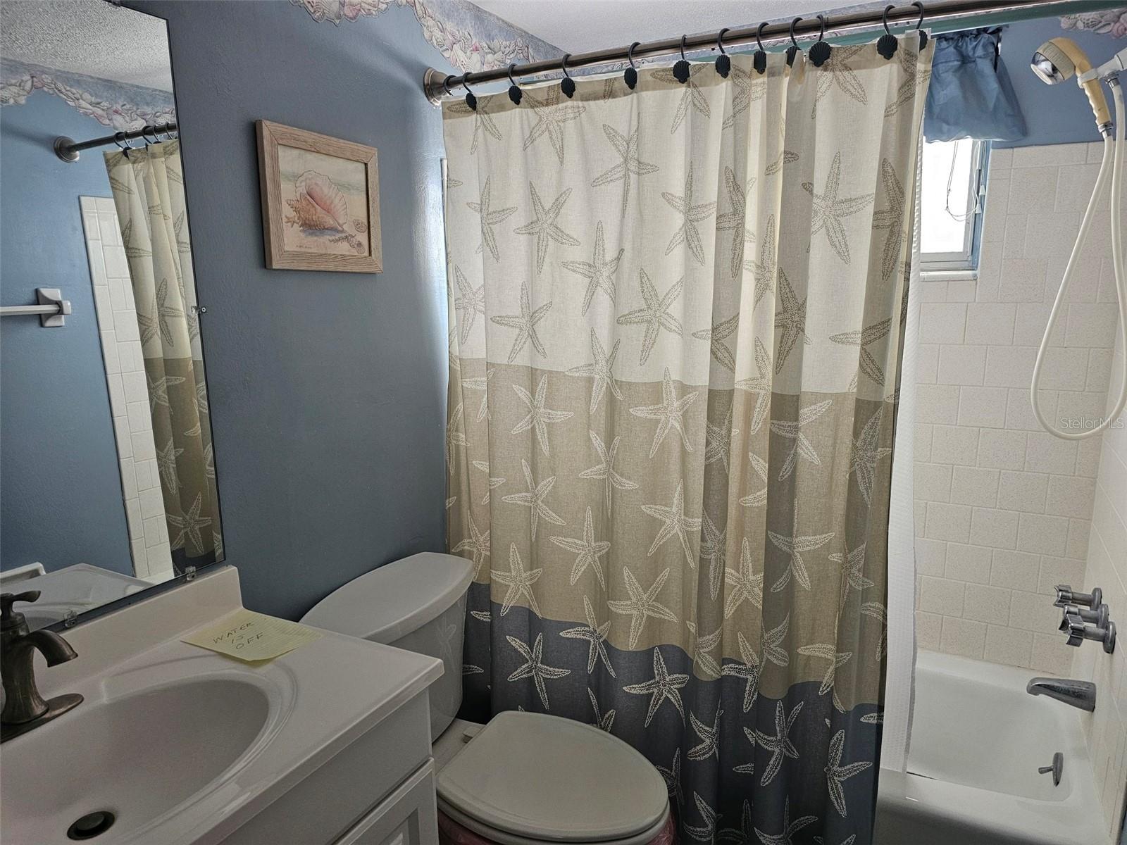 THE FOURTH BAYSHORE - Residential Lease