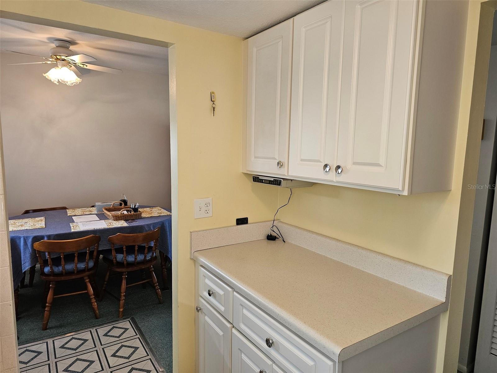 THE FOURTH BAYSHORE - Residential Lease