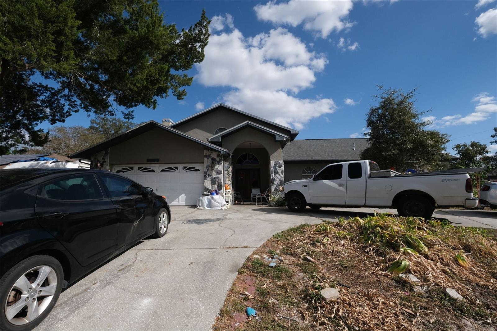 SPRING HILL - Residential