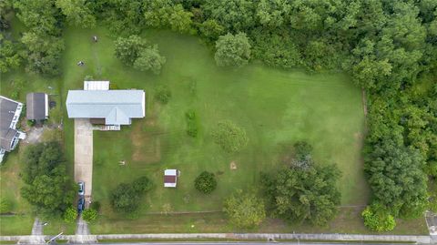 A home in APOPKA