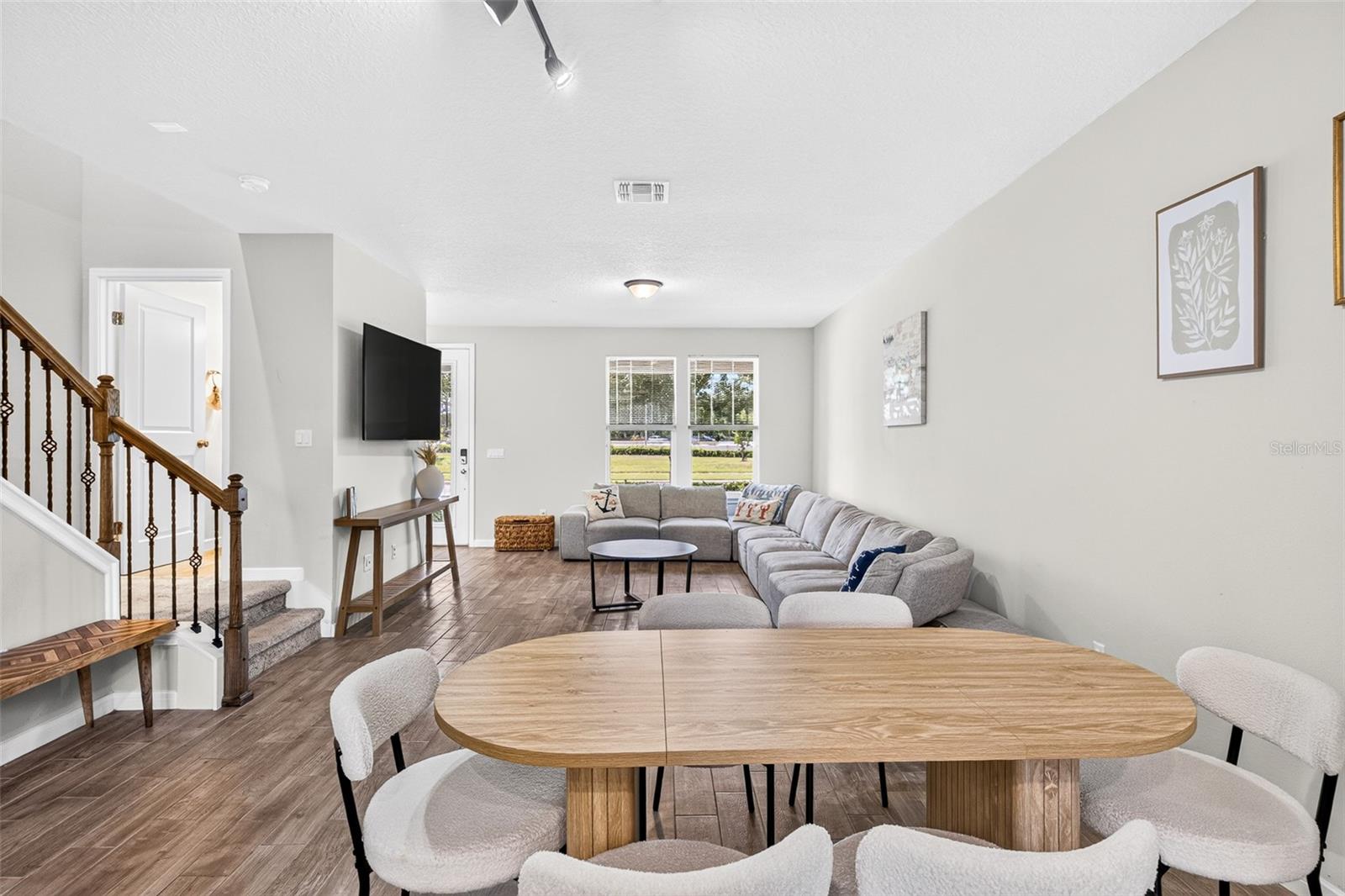 5133 SAPLING SPROUT DRIVE