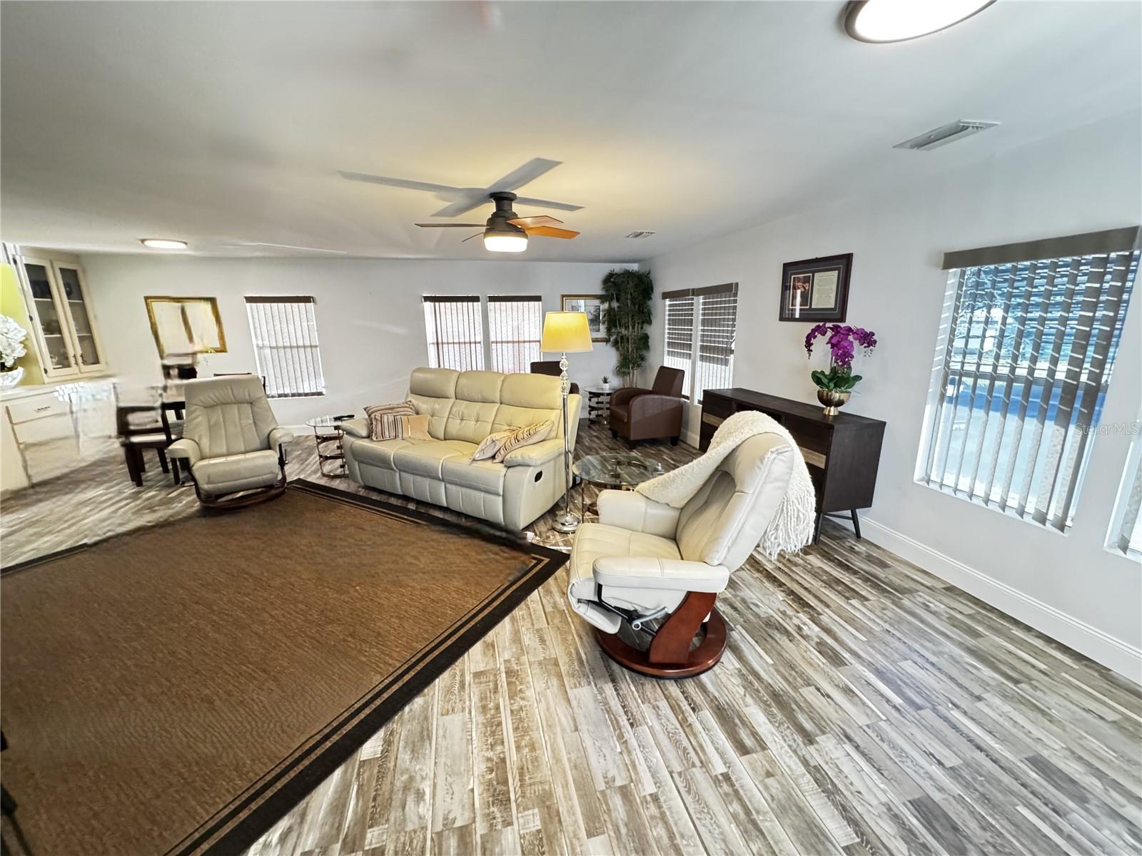 BANBURY VILLAGE CONDO - Residential