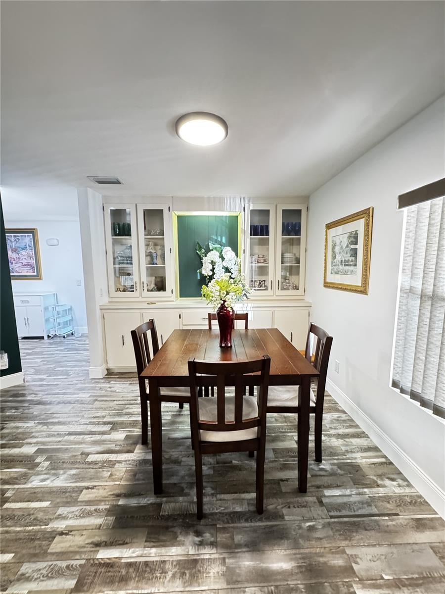 BANBURY VILLAGE CONDO - Residential