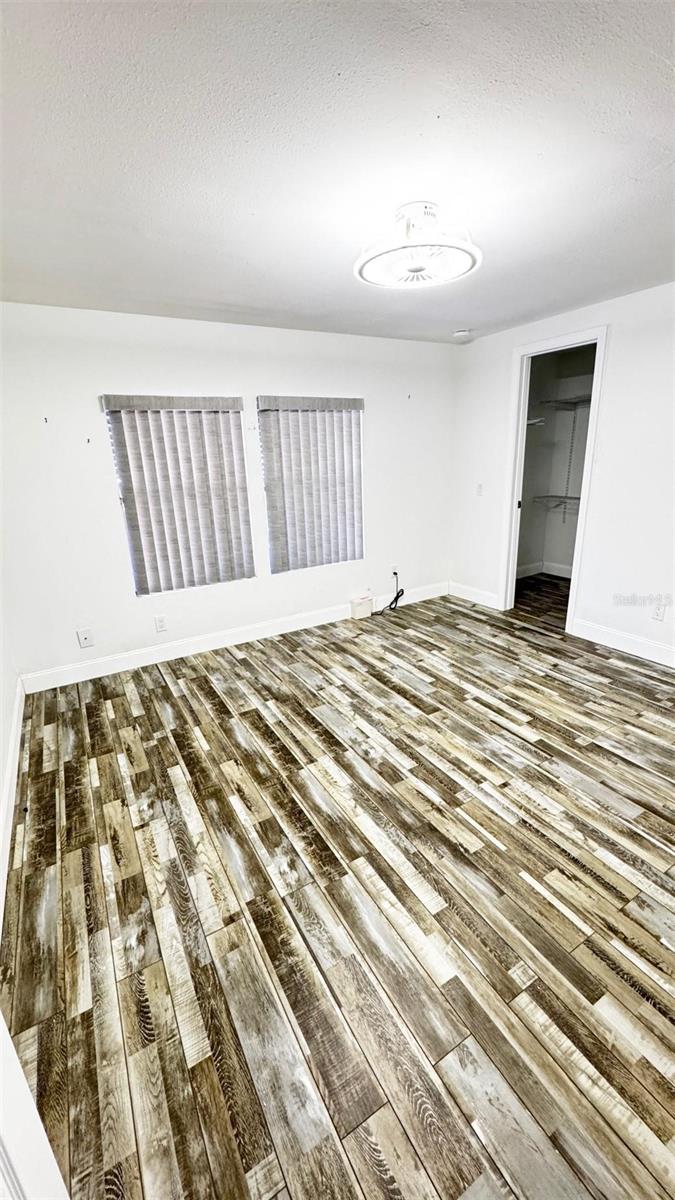 BANBURY VILLAGE CONDO - Residential