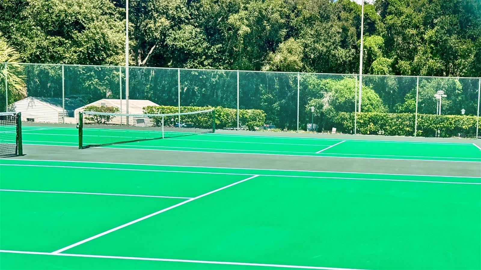 BANBURY VILLAGE CONDO - Residential