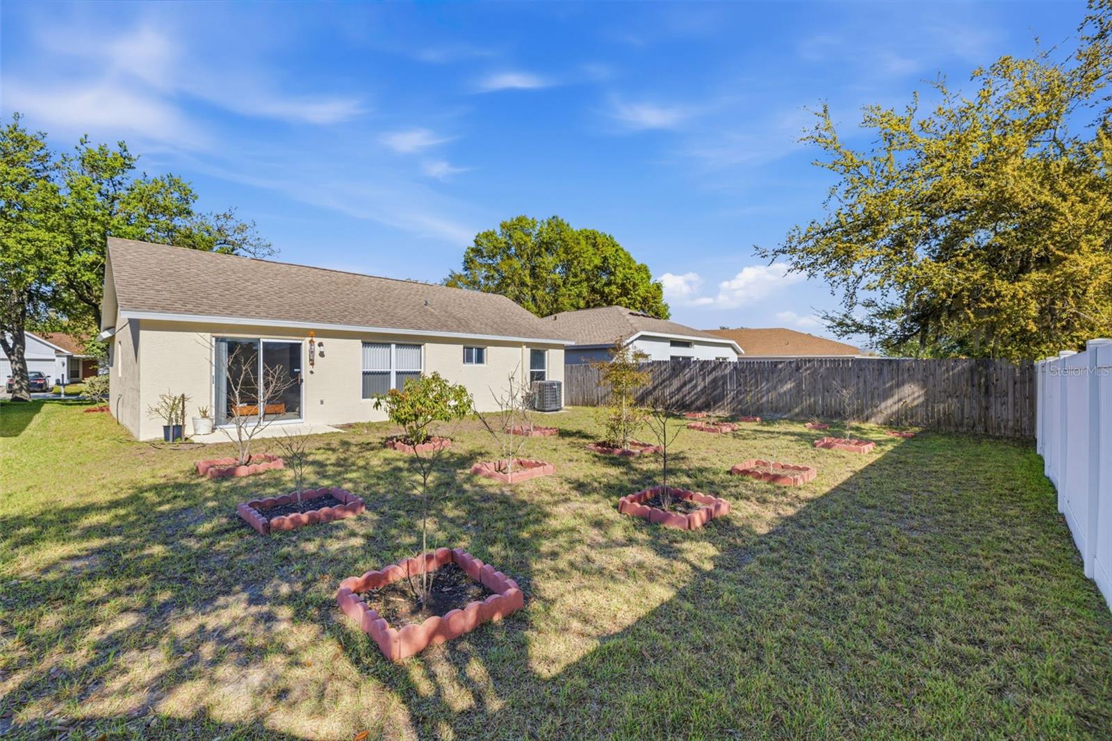 SOUTH POINTE PH 5 - Residential