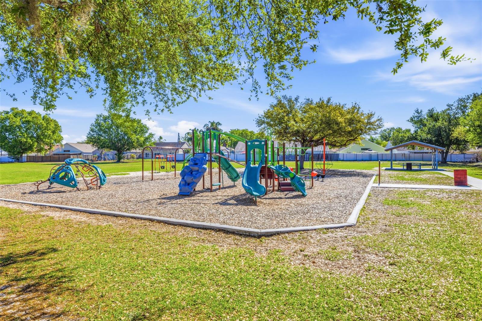 SOUTH POINTE PH 5 - Residential