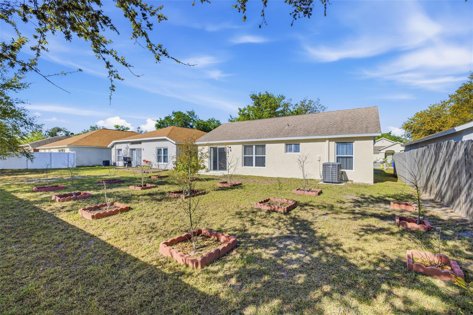 SOUTH POINTE PH 5 - Residential