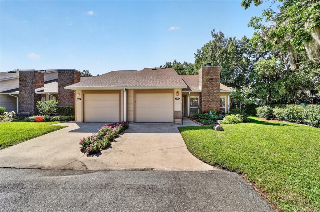 Photo of 2331 SE 19th Circle, Ocala, FL 34471 (MLS # OM733185)