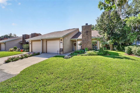 Tiny photo for 2331 SE 19th Circle, Ocala, FL 34471 (MLS # OM733185)