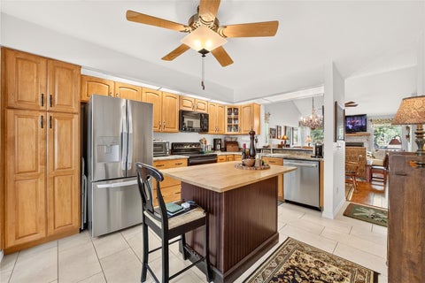 Tiny photo for 2331 SE 19th Circle, Ocala, FL 34471 (MLS # OM733185)