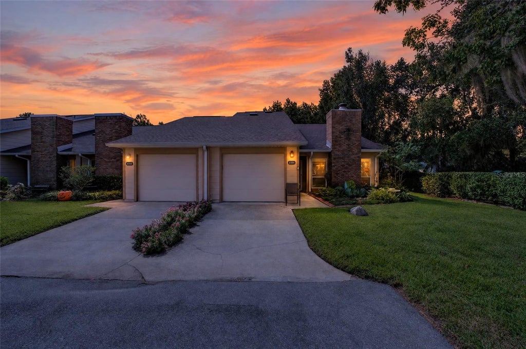 Photo of 2331 SE 19th Circle, Ocala, FL 34471 (MLS # OM733185)