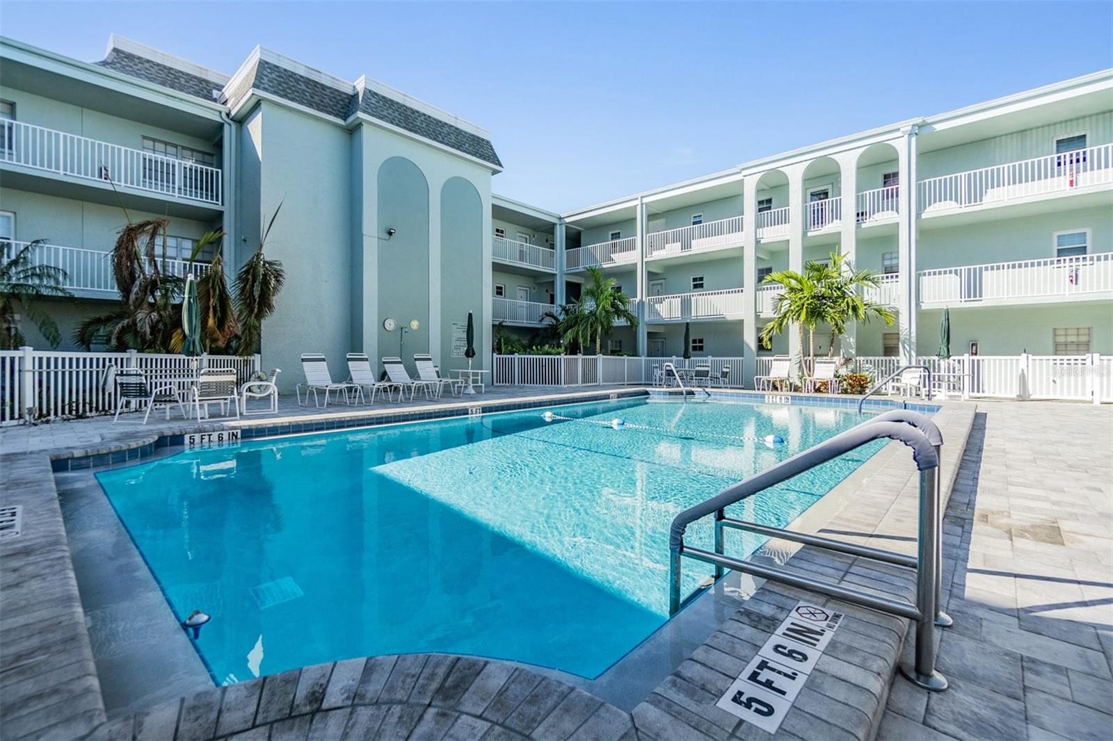 BELLEAIR FOREST - Residential