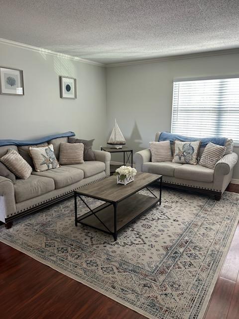 BELLEAIR FOREST - Residential