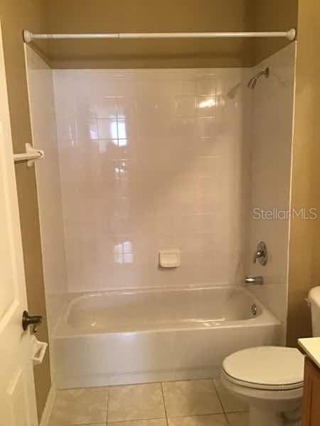 SUMMERPORT PH 03 - Residential Lease