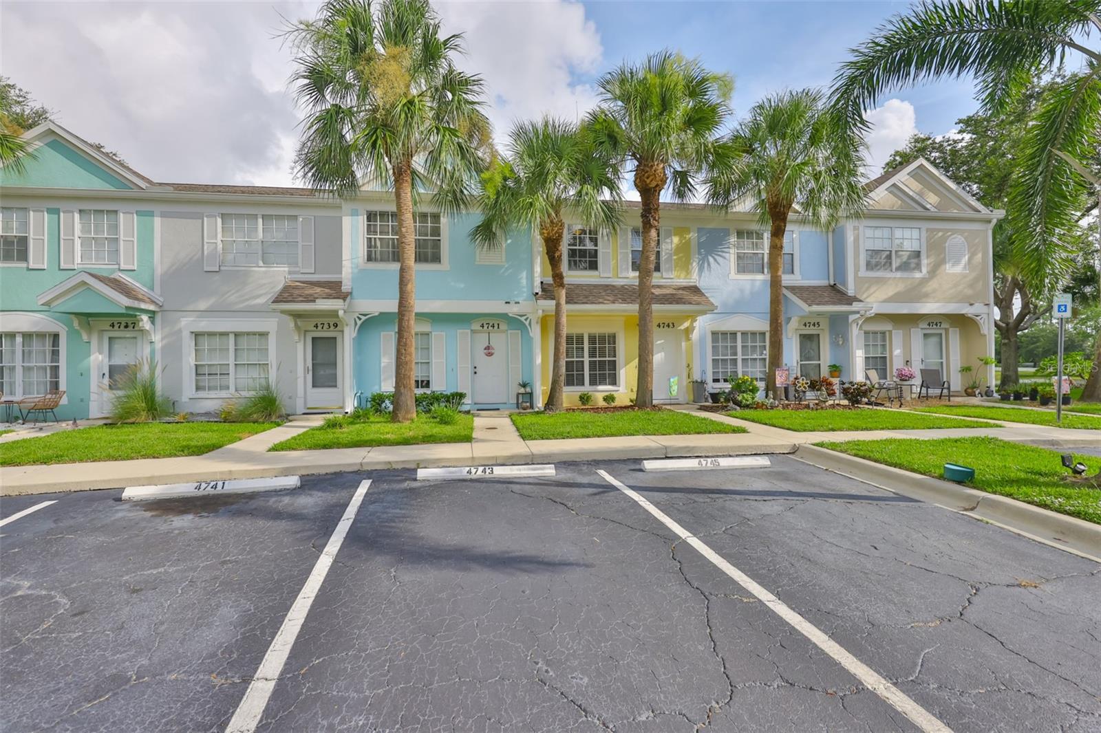 4743 SABAL KEY DRIVE