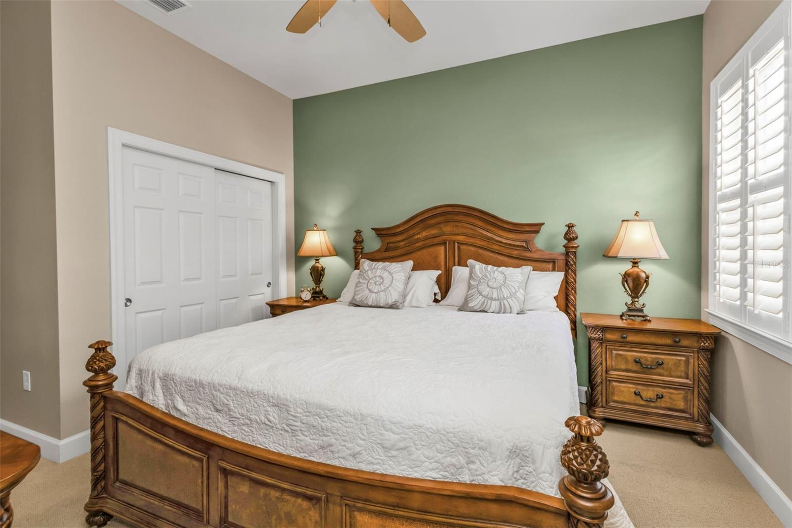 RIVERWOOD - Residential