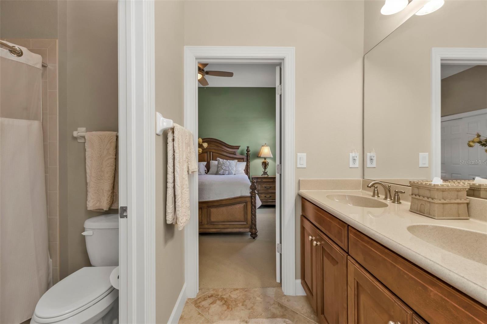 RIVERWOOD - Residential