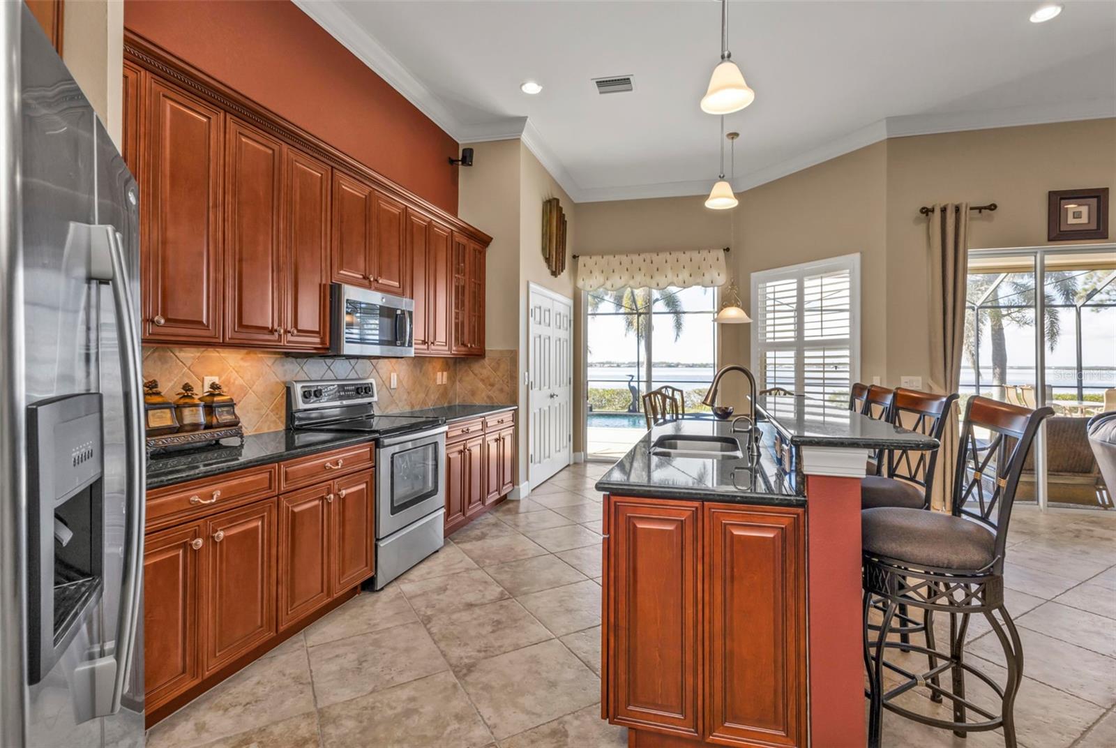 RIVERWOOD - Residential