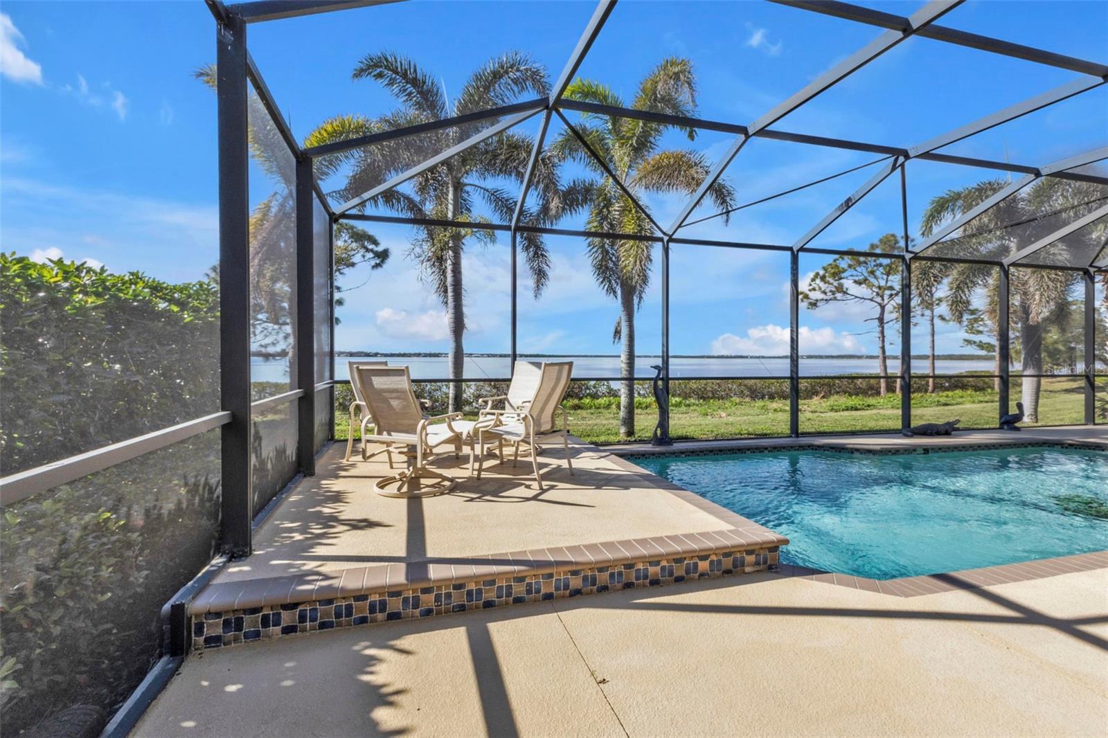 RIVERWOOD - Residential