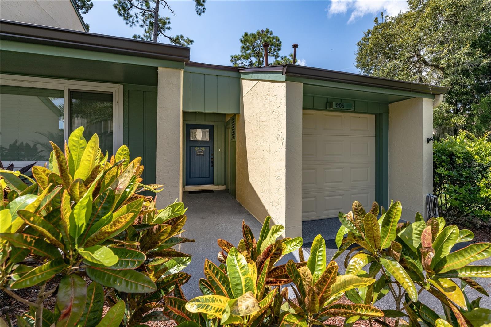SUGAR MILL GOLF TWNHS CONDO - Residential Lease