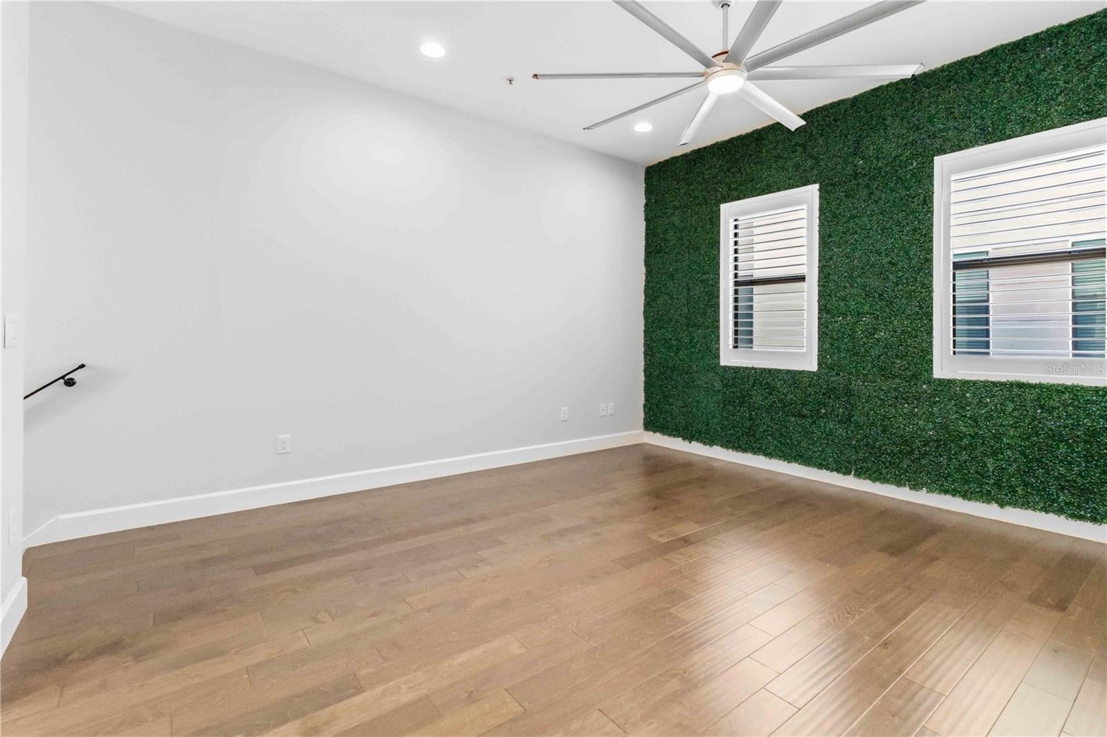 LAS AZOTEAS TWNHMS - Residential