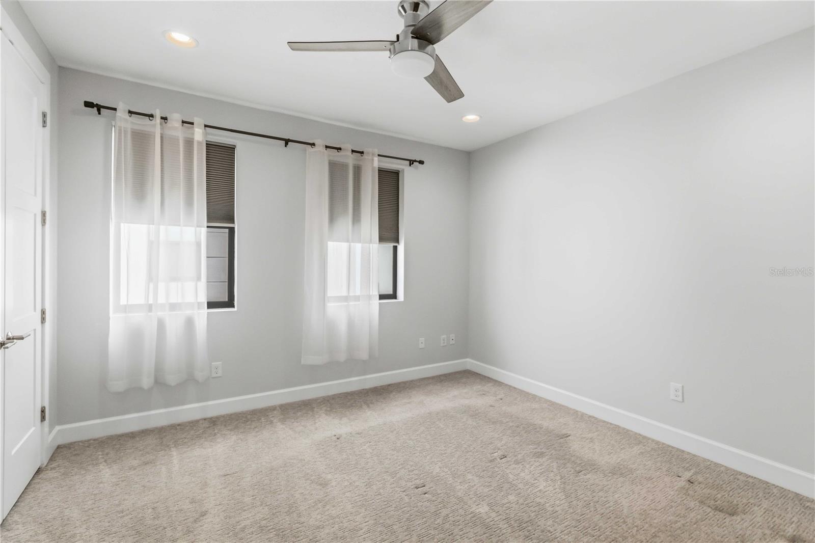 LAS AZOTEAS TWNHMS - Residential