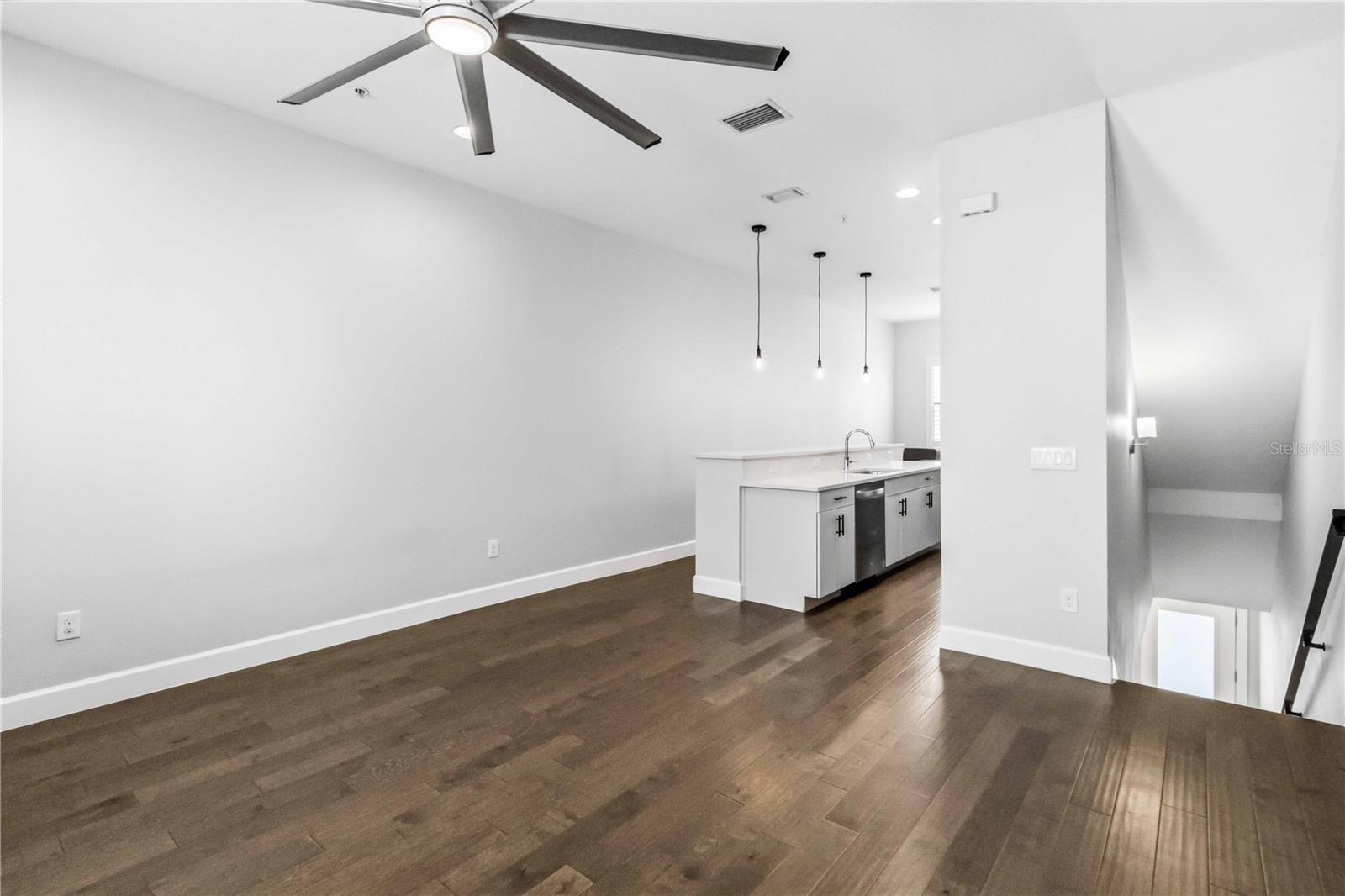 LAS AZOTEAS TWNHMS - Residential