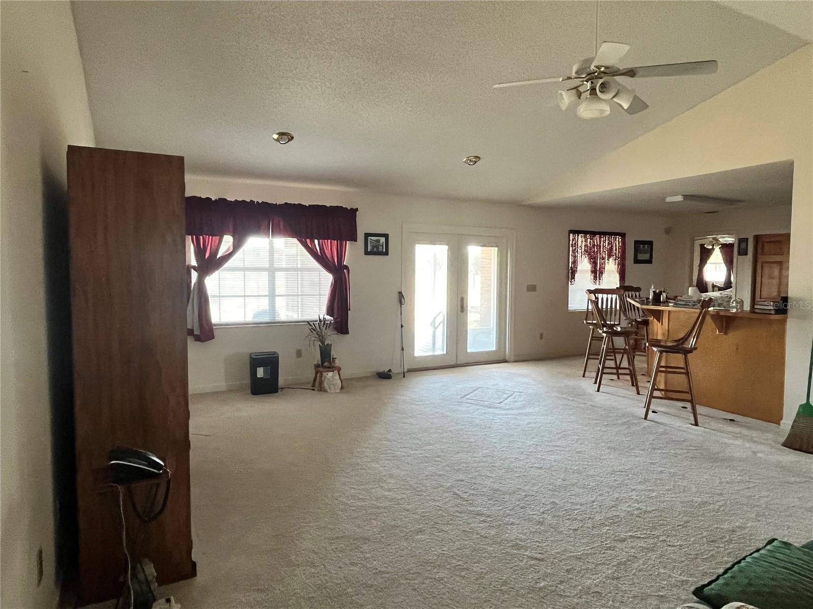 METES AND BOUNDS - Residential