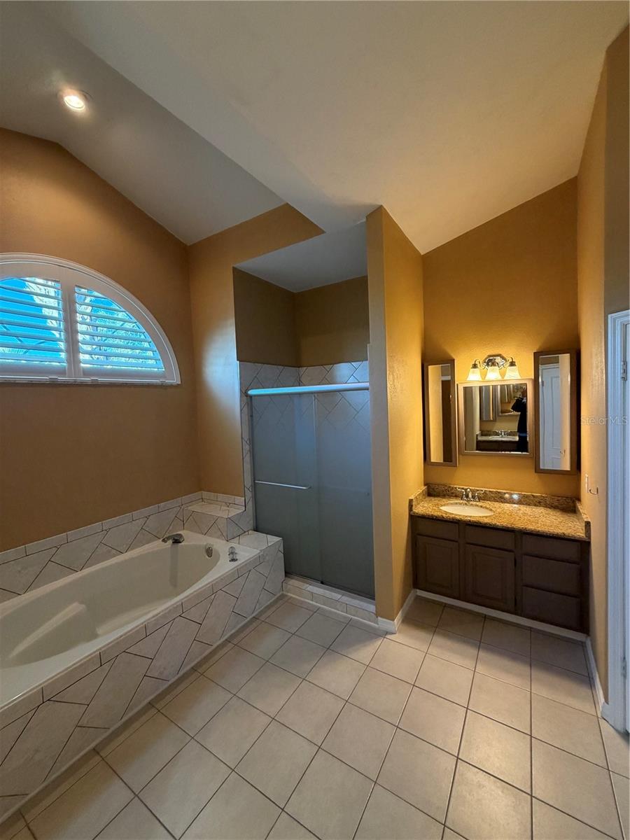 SILVER LAKES EAST AT THE CROSSINGS UNIT 2 - Residential Lease