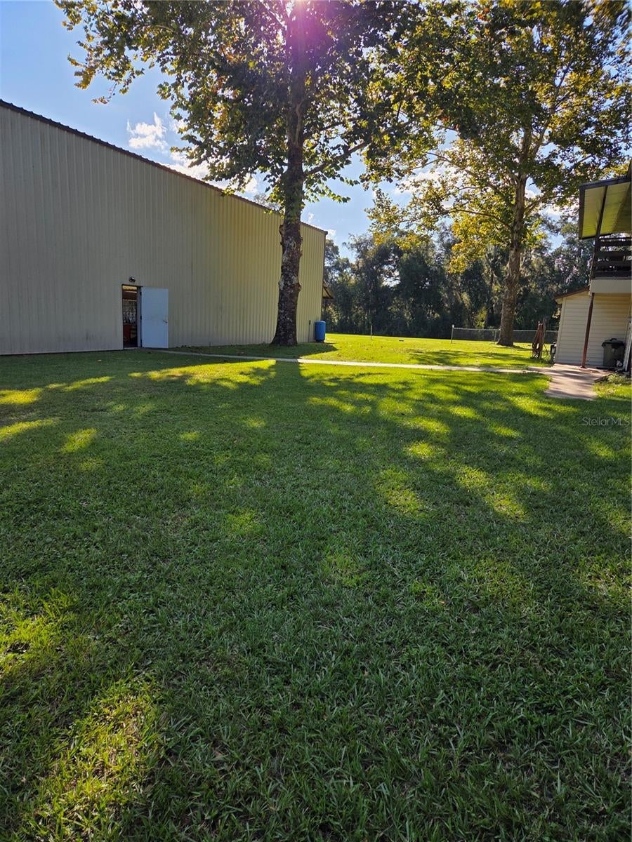 950 W HIGHWAY 316
