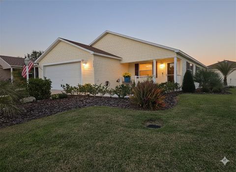 Photo of 2167 Kerwood Loop, The Villages, FL 32162 (MLS # O6355925) Photo of 2167 Kerwood Loop, The Villages, FL 32162 (MLS # O6355925)