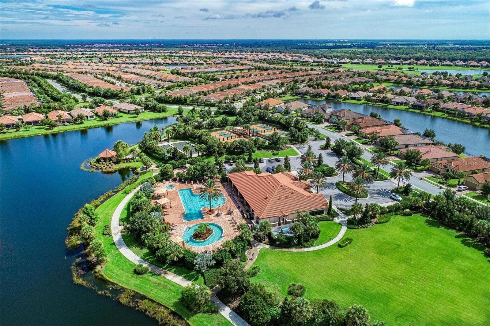 BACCIAO I AT ESPLANADE LAKEWOOD RANCH - Residential Lease