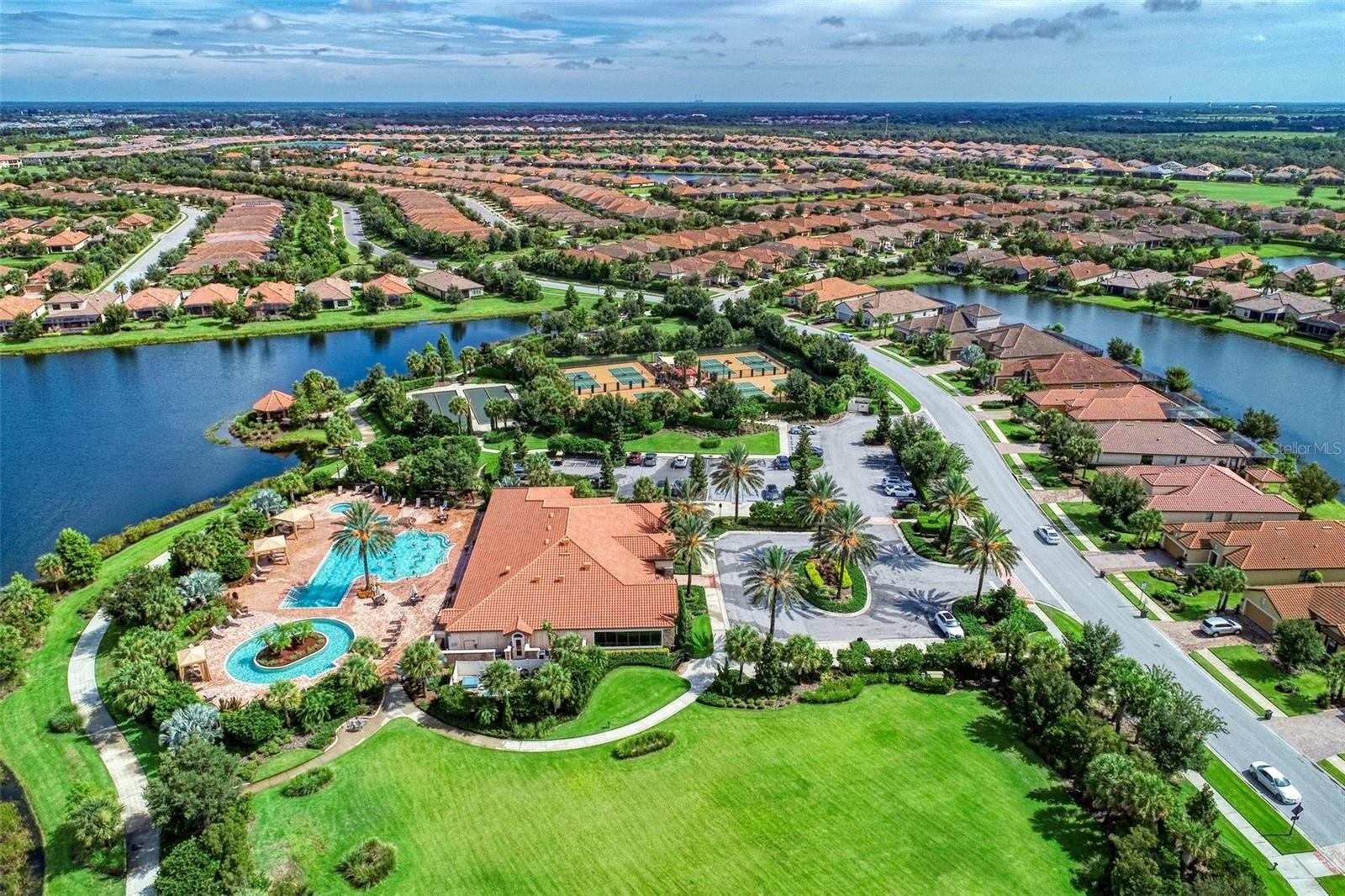BACCIAO I AT ESPLANADE LAKEWOOD RANCH - Residential Lease