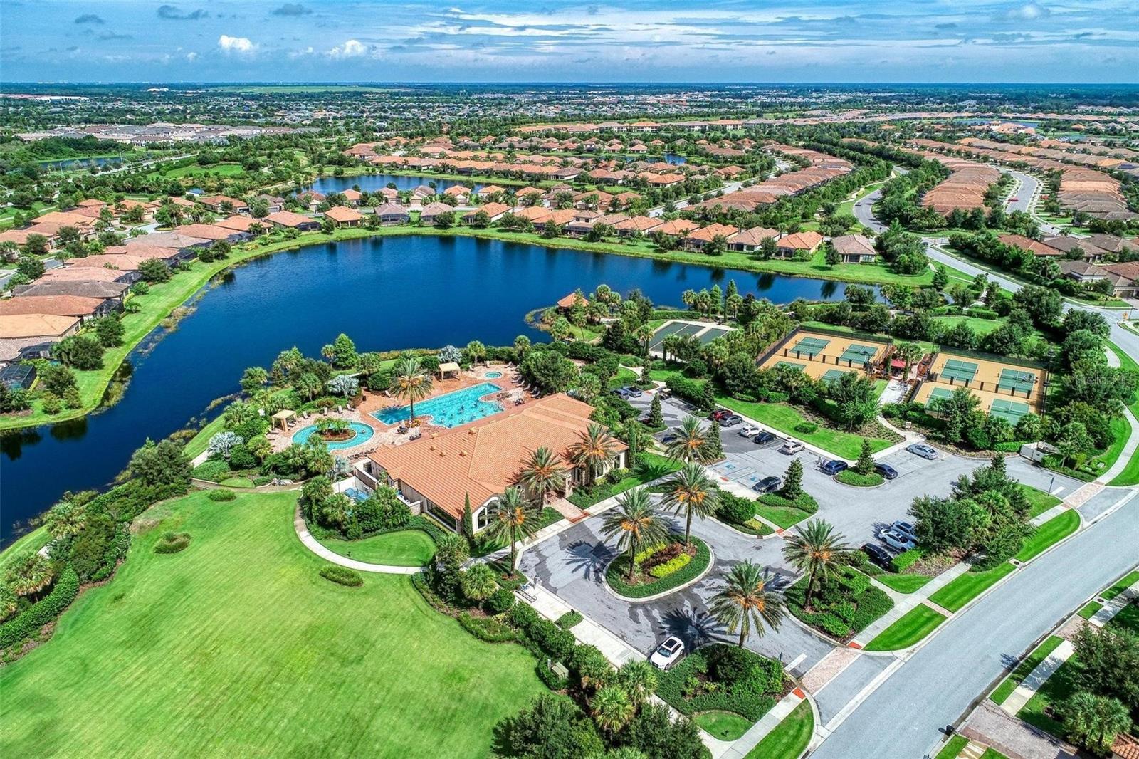 BACCIAO I AT ESPLANADE LAKEWOOD RANCH - Residential Lease