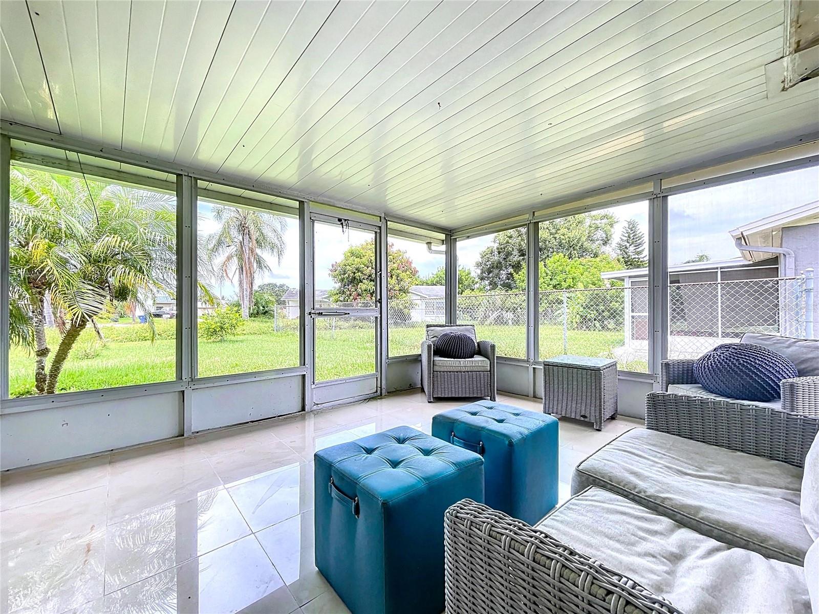 TAHITIAN DEV SUB - Residential Lease