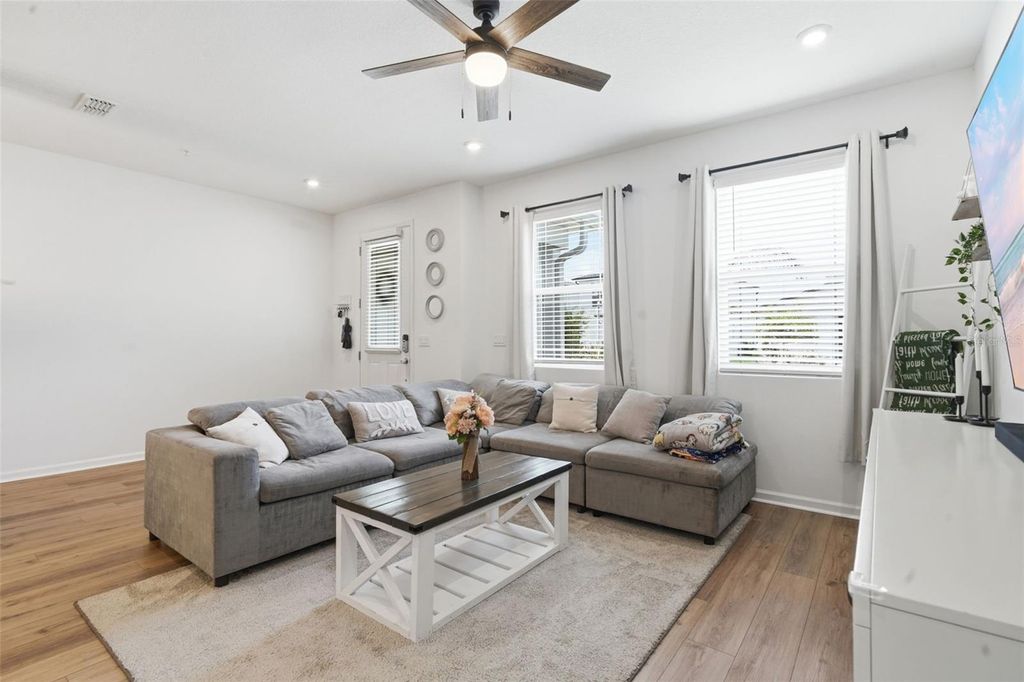 Photo of 11429 Sunsail Avenue, Orlando, FL 32832 (MLS # O6408135)