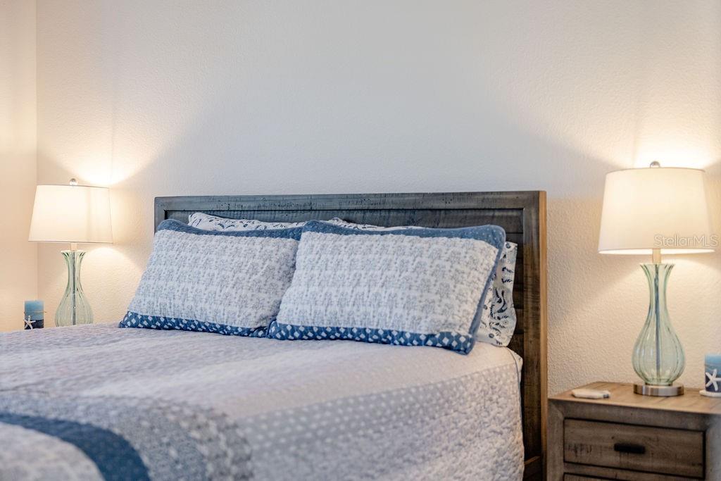 VILLAGES/SOUTHERN OAKS UN 216 - Residential