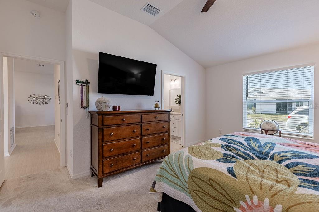 VILLAGES/SOUTHERN OAKS UN 216 - Residential