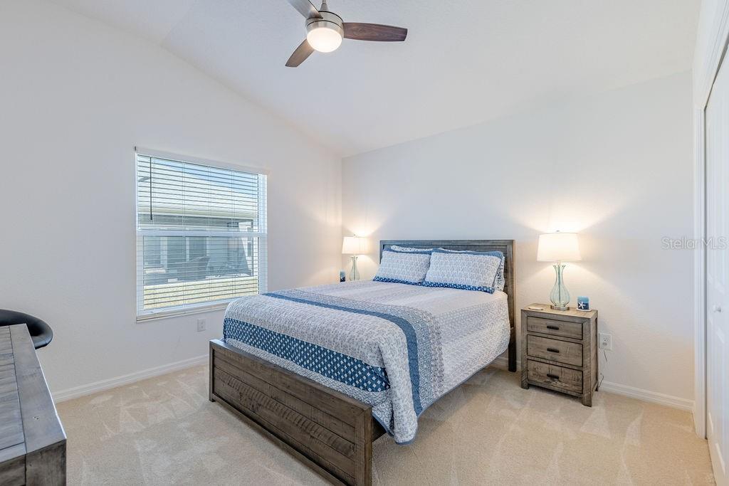 VILLAGES/SOUTHERN OAKS UN 216 - Residential