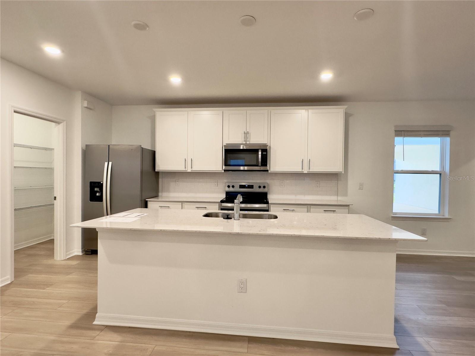 PARKSIDE TRAILS - Residential