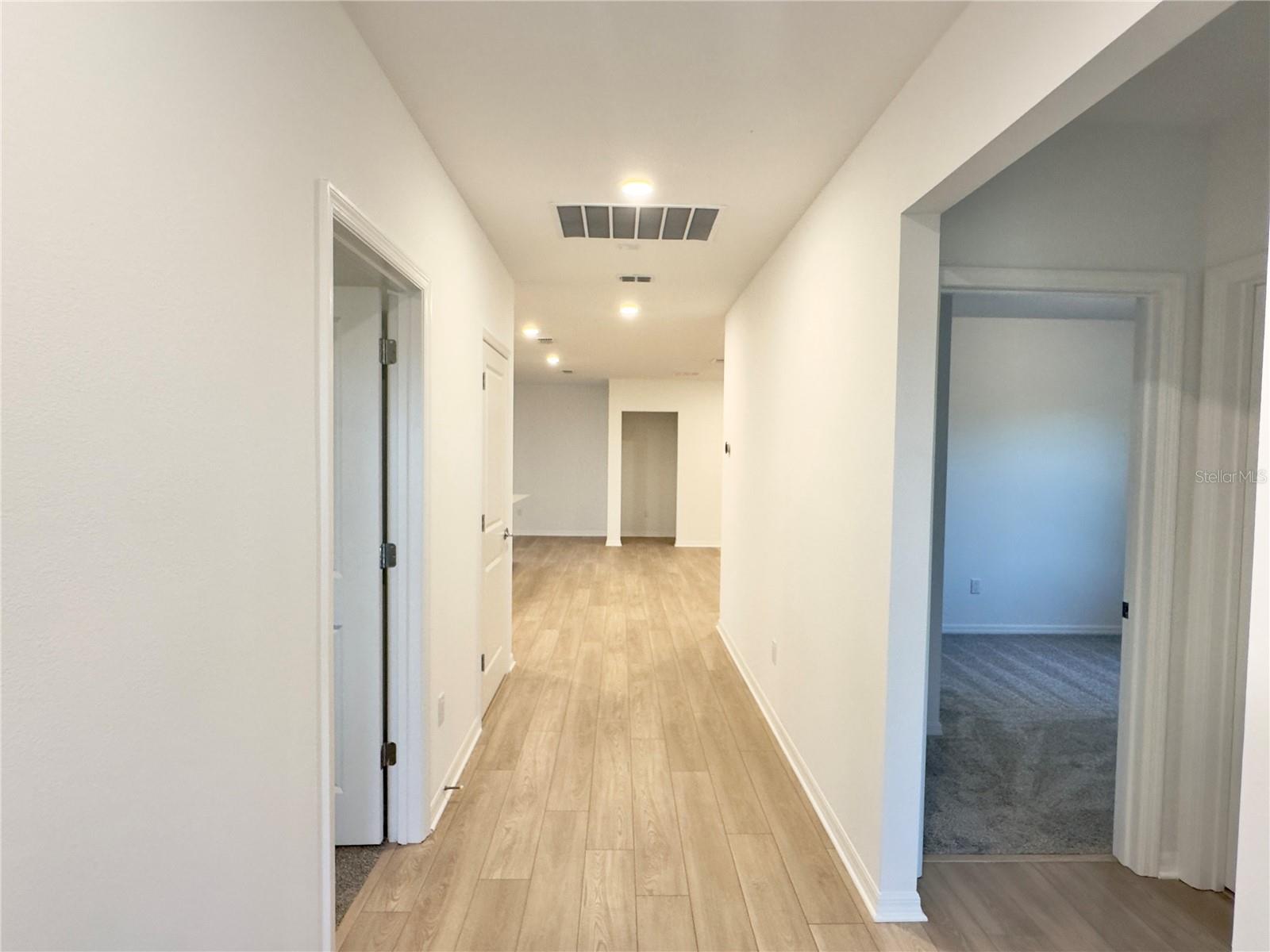 PARKSIDE TRAILS - Residential