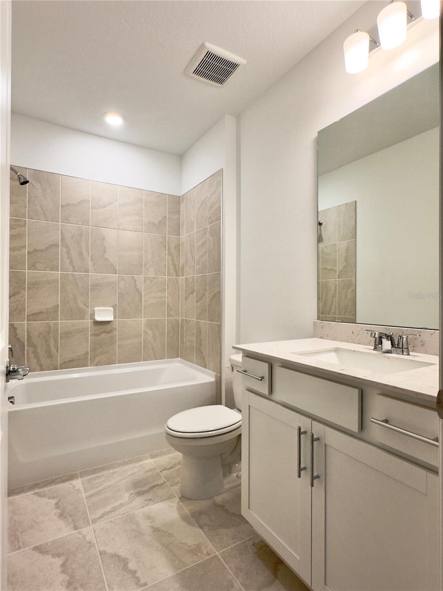 PARKSIDE TRAILS - Residential