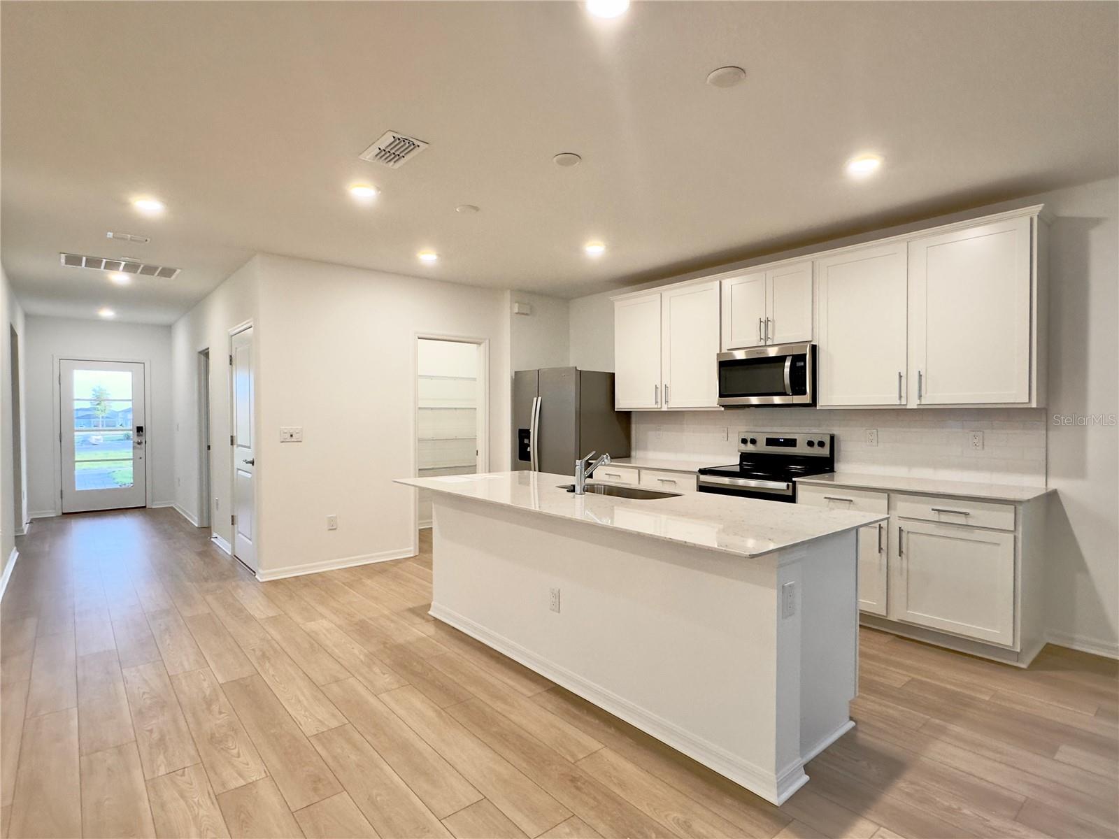 PARKSIDE TRAILS - Residential