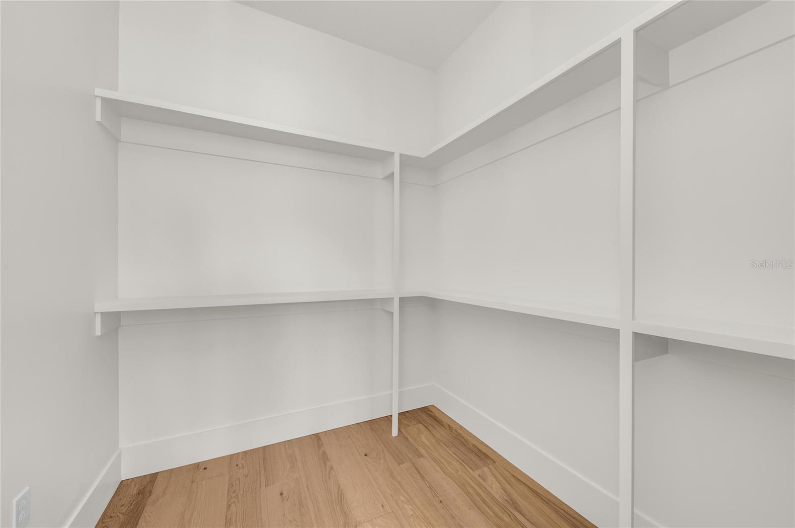 PALADIN ESTATES - Residential