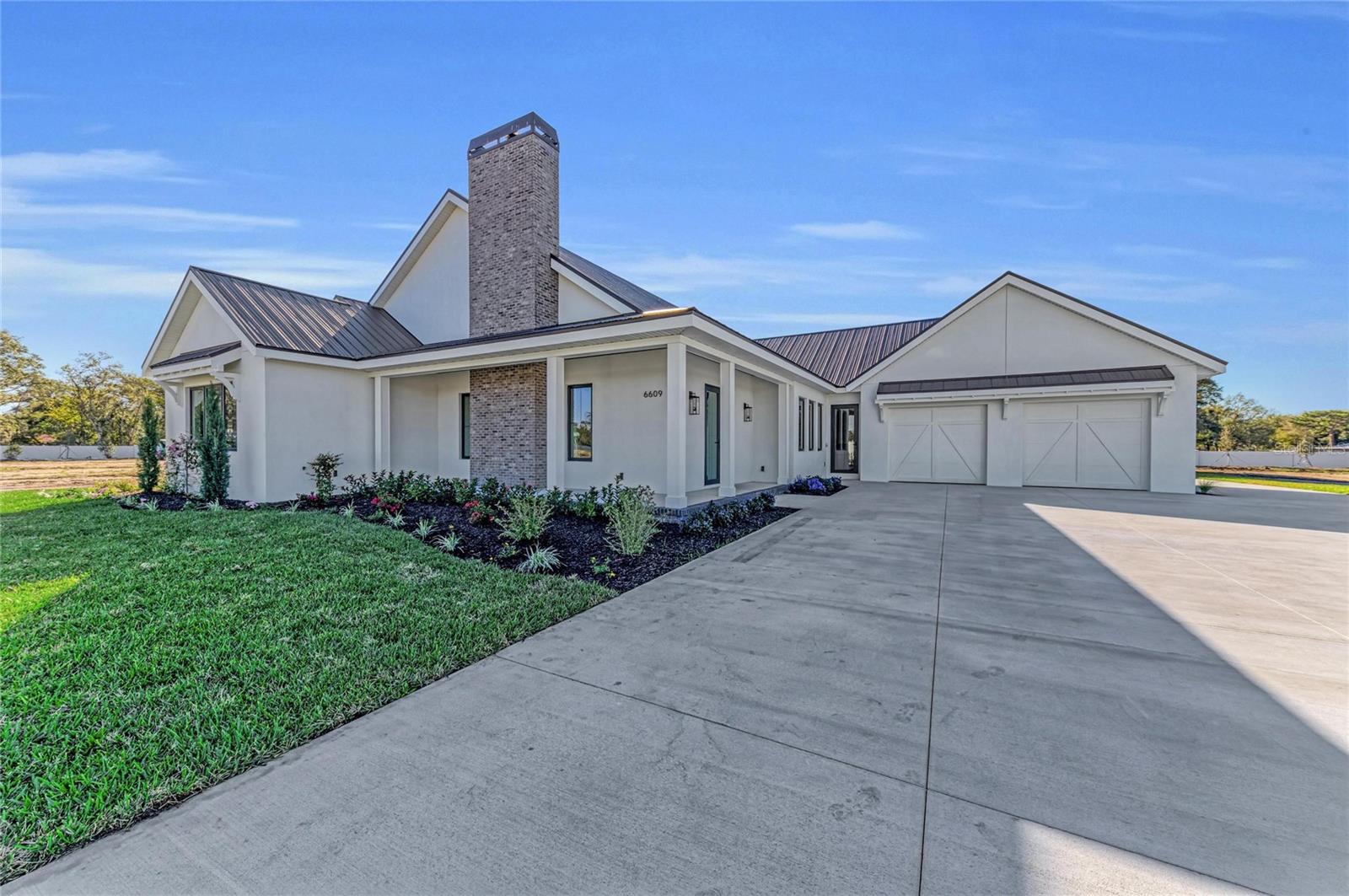 PALADIN ESTATES - Residential